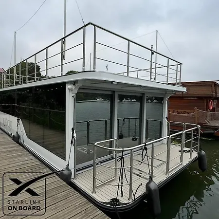 Luxboot Elisa Hausboot Mit Starlink Internet Waren (Mueritz)